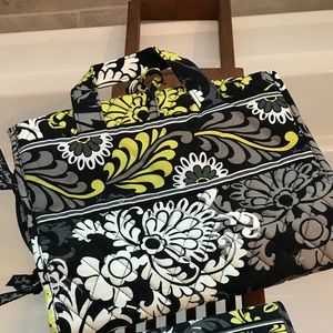 Vera BradleyCosmetic bag, zipper bag, small wallet